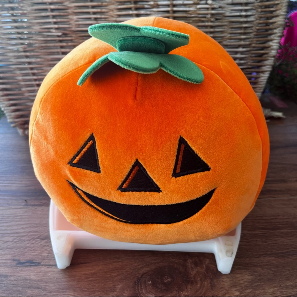 Smoochy Pals Halloween pumpkin plushie pillow